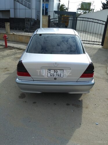 Mercedes C 240 1997, 210,000 km - 2.4 l - Bakı
