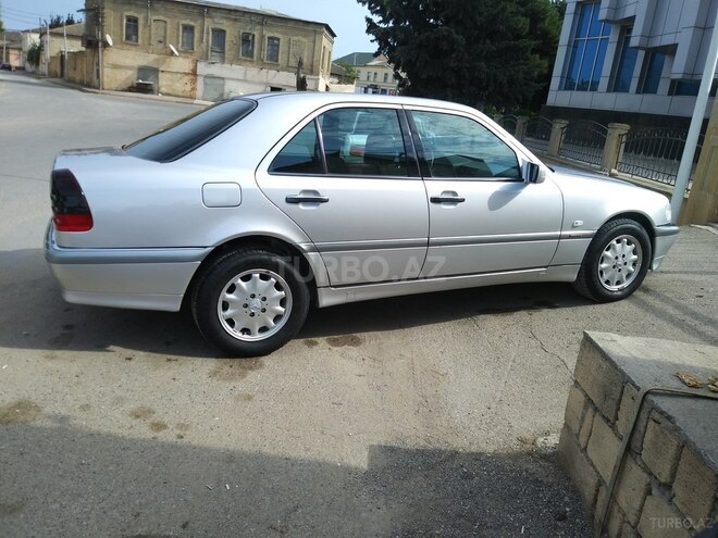 Mercedes C 240 1997, 210,000 km - 2.4 l - Bakı