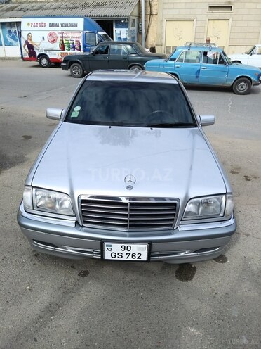 Mercedes C 240 1997, 210,000 km - 2.4 l - Bakı