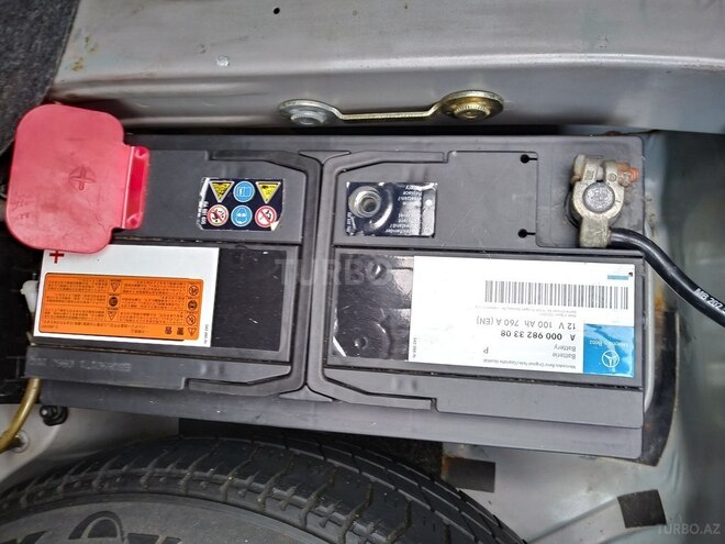 Mercedes C 240 1997, 210,000 km - 2.4 l - Bakı