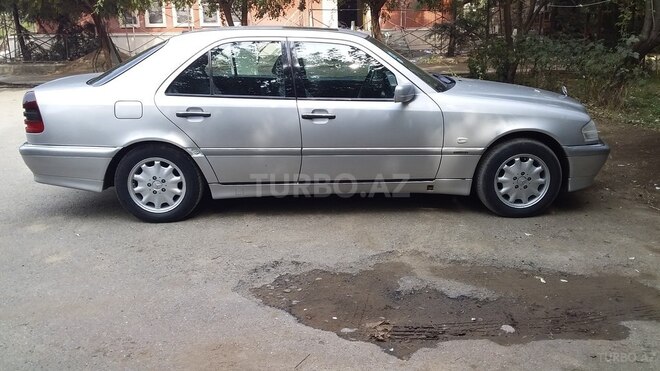 Mercedes C 180 1998, 275,000 km - 1.8 l - Cəlilabad