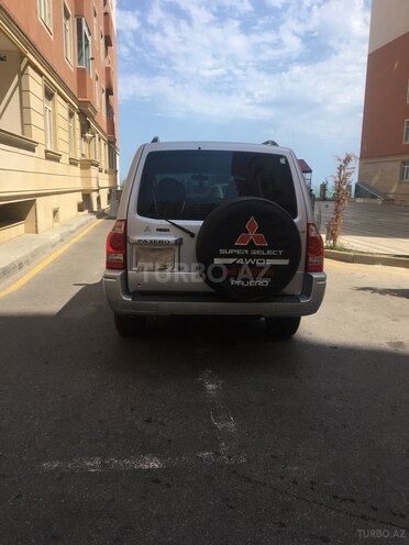 Mitsubishi Pajero 2003, 330,000 km - 3.0 l - Sumqayıt