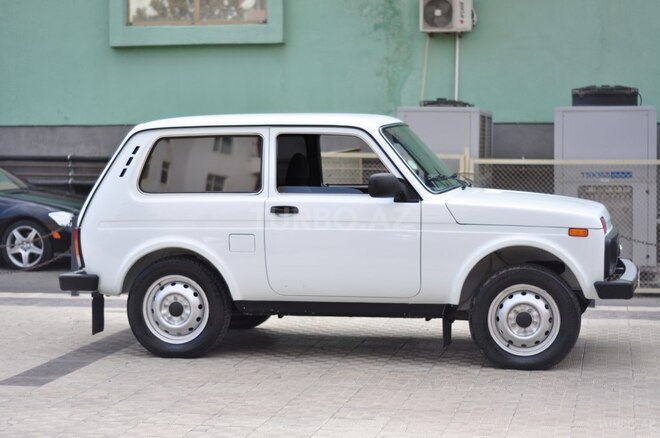 LADA (VAZ) Niva 2013, 100,000 km - 1.7 l - Bakı