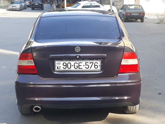 Opel Vectra 1996, 380,000 km - 1.8 л - Bakı