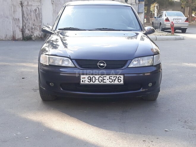 Opel Vectra 1996, 380,000 km - 1.8 л - Bakı