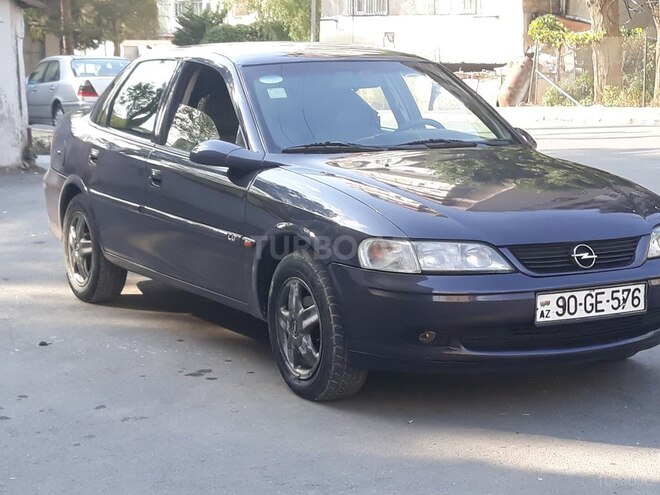 Opel Vectra 1996, 380,000 km - 1.8 л - Bakı