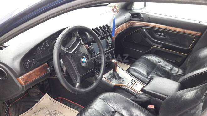 BMW 528 1998, 320,000 km - 2.8 l - Bakı