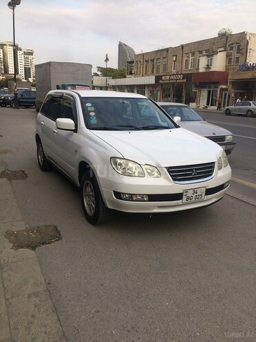 Mitsubishi Airtrek 2001, 260,000 km - 2.0 л - Bakı