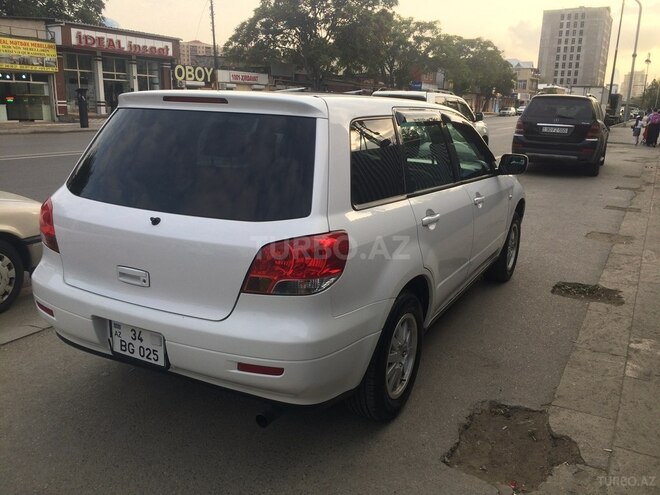Mitsubishi Airtrek 2001, 260,000 km - 2.0 л - Bakı