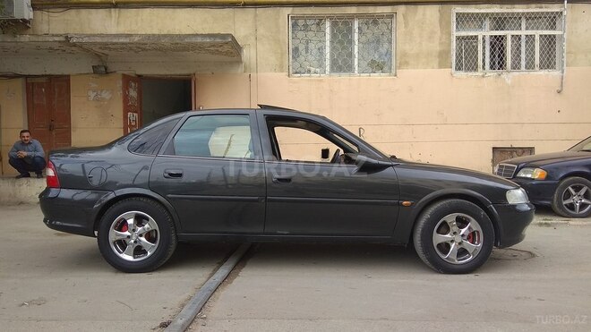 Opel Vectra 1996, 290,974 km - 1.7 l - Bakı