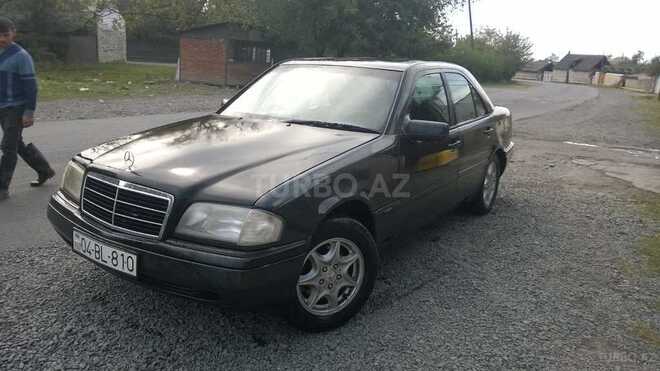 Mercedes C 180 1995, 145,890 km - 1.8 l - Zaqatala