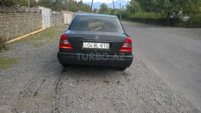 Mercedes C 180 1995, 145,890 km - 1.8 l - Zaqatala