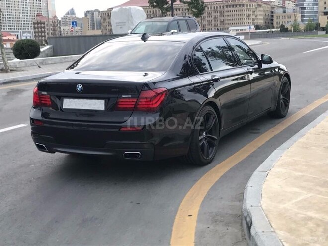 BMW 750 2012, 80,000 km - 4.4 l - Bakı