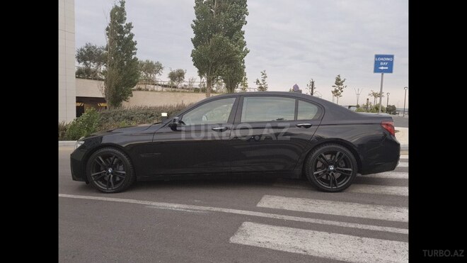 BMW 750 2012, 80,000 km - 4.4 l - Bakı
