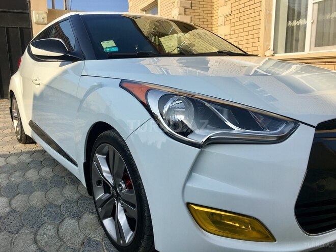 Hyundai Veloster 2012, 110,000 km - 1.6 л - Bakı