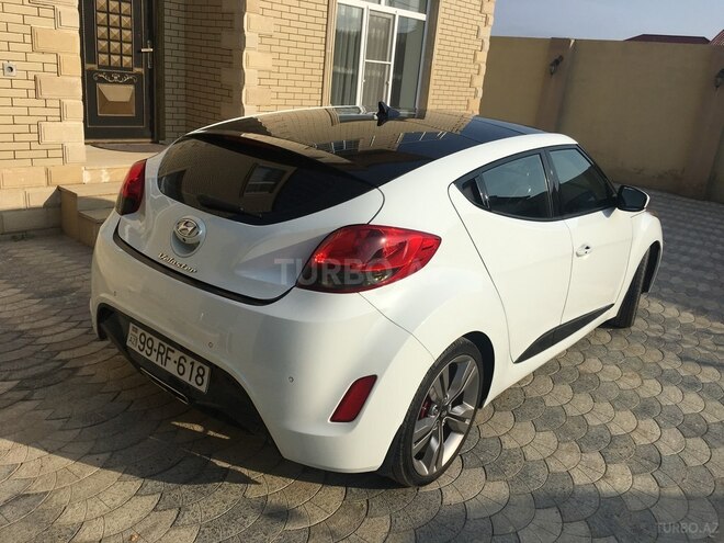 Hyundai Veloster 2012, 110,000 km - 1.6 л - Bakı