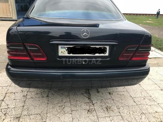 Mercedes E 220 1999, 312,000 km - 2.2 л - Lənkəran