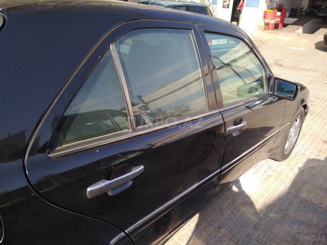 Mercedes C 230 1997, 290,854 km - 2.3 l - Bakı