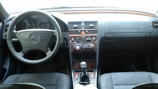 Mercedes C 220 1997, 297,500 km - 2.2 л - Bakı