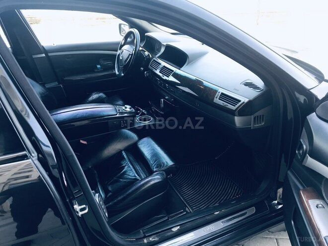 BMW 745 2004, 287,077 km - 4.4 л - Bakı
