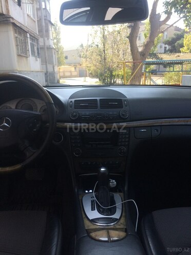 Mercedes E 280 2006, 200,000 km - 2.8 l - Bakı