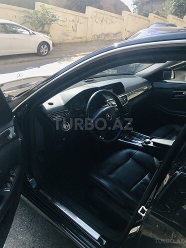 Mercedes E 220 2011, 138,000 km - 2.2 л - Bakı