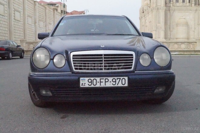 Mercedes E 220 1996, 370,000 km - 2.2 л - Bakı