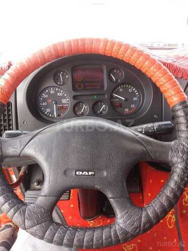 DAF 95 XF 2002, 150,000 km - 12.0 л - Qazax