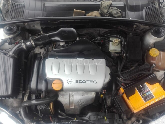 Opel Vectra 1999, 310,000 km - 1.8 л - Quba