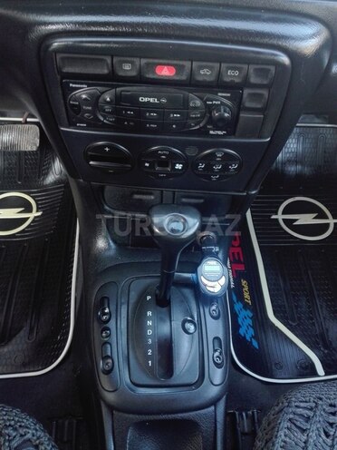 Opel Vectra 1999, 310,000 km - 1.8 л - Quba