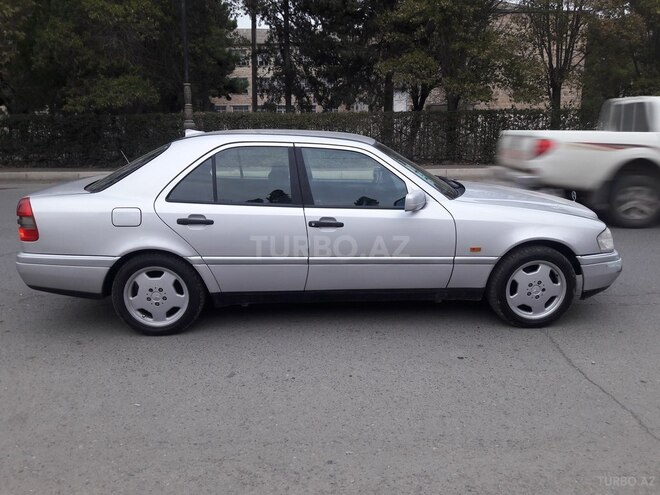 Mercedes C 200 1994, 375,000 km - 2.0 l - Gəncə