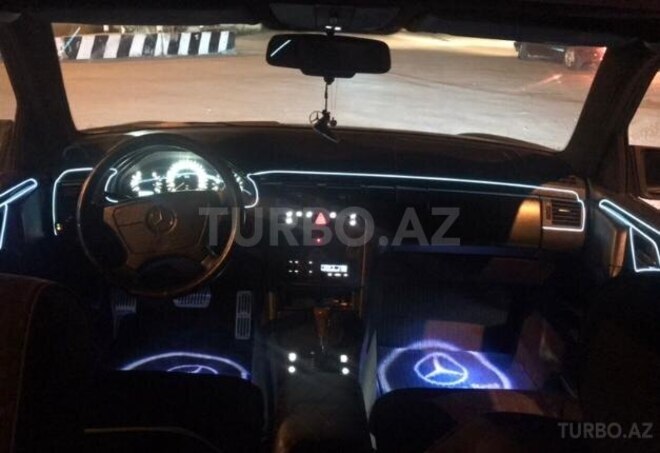 Mercedes E 230 1995, 345,678 km - 2.3 l - Sumqayıt