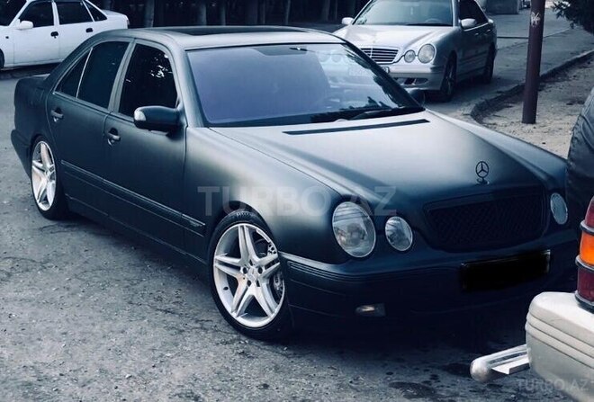Mercedes E 230 1995, 345,678 km - 2.3 l - Sumqayıt