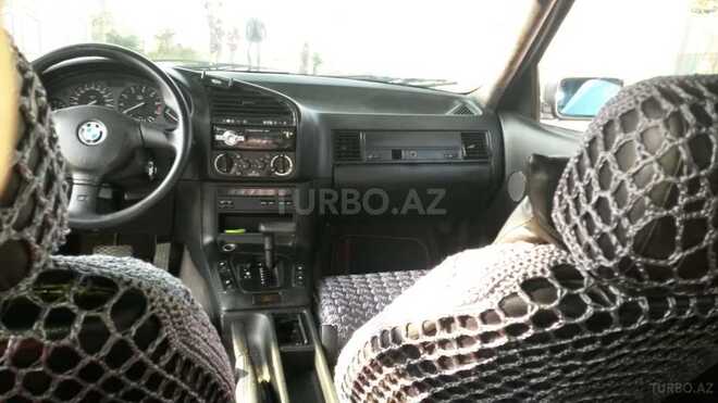 BMW 320 1992, 300,000 km - 2.0 l - Bakı