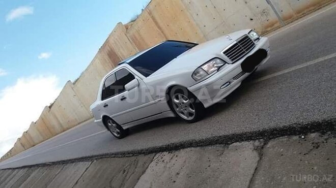 Mercedes C 200 1998, 286,000 km - 2.0 l - Bakı