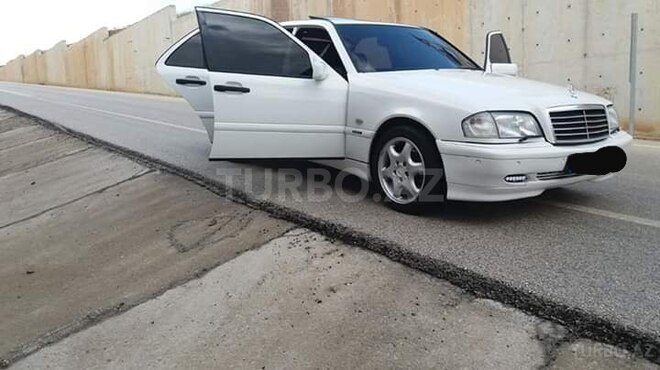 Mercedes C 200 1998, 286,000 km - 2.0 l - Bakı