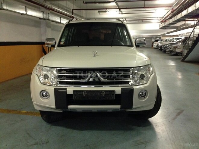 Mitsubishi Pajero 2011, 84,000 km - 3.5 l - Bakı