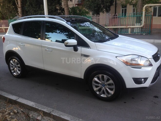 Ford Kuga 2010, 175,000 km - 2.5 l - Bakı