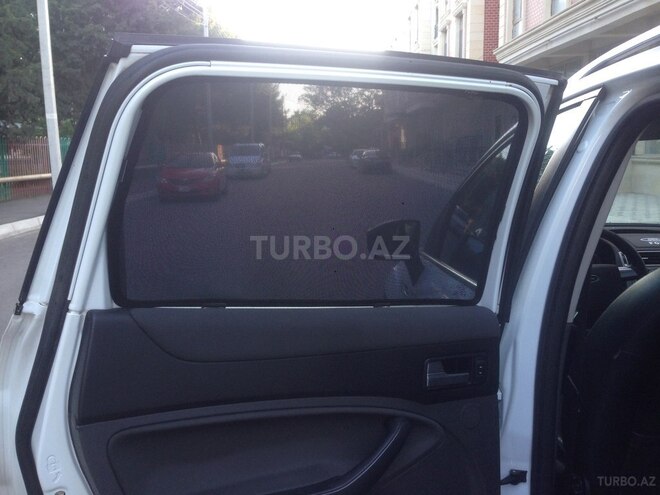 Ford Kuga 2010, 175,000 km - 2.5 l - Bakı