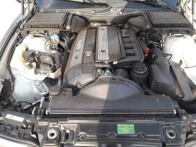 BMW 525 1999, 285,000 km - 2.5 l - Bakı