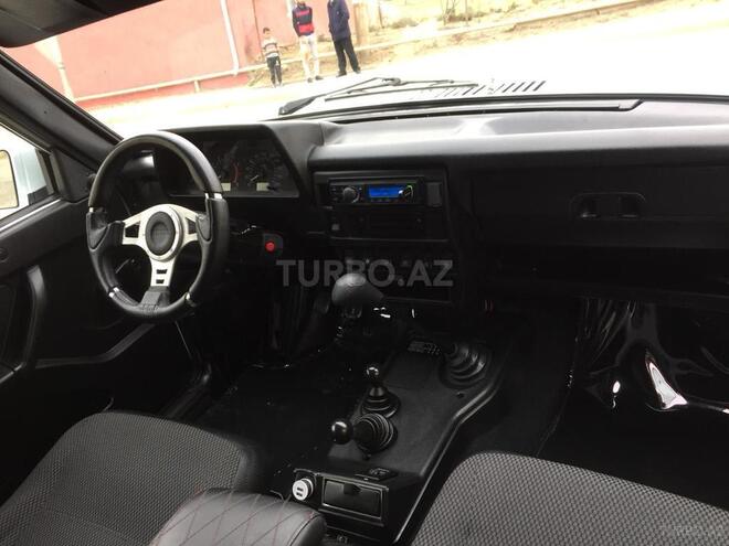 LADA (VAZ) Niva 2015, 32,000 km - 1.7 л - Bakı