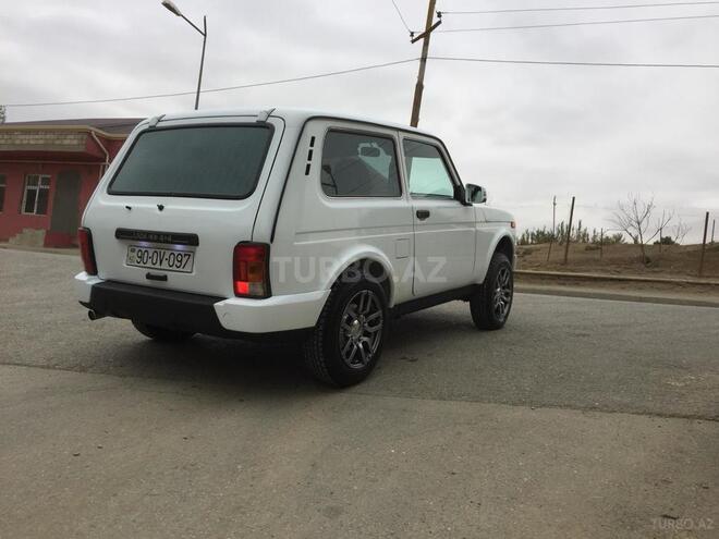 LADA (VAZ) Niva 2015, 32,000 km - 1.7 л - Bakı