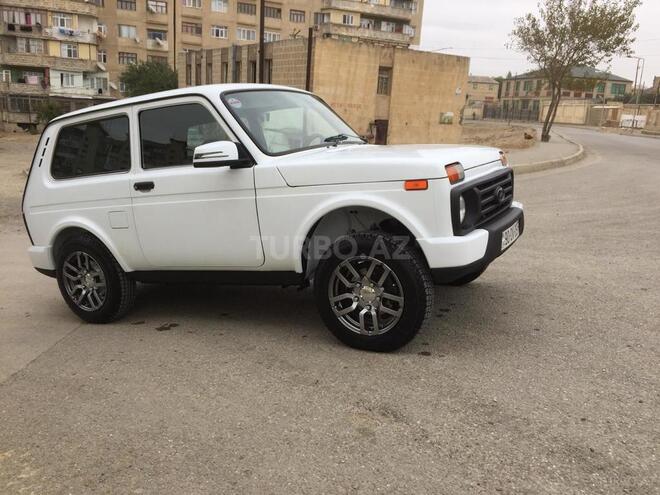 LADA (VAZ) Niva 2015, 32,000 km - 1.7 л - Bakı