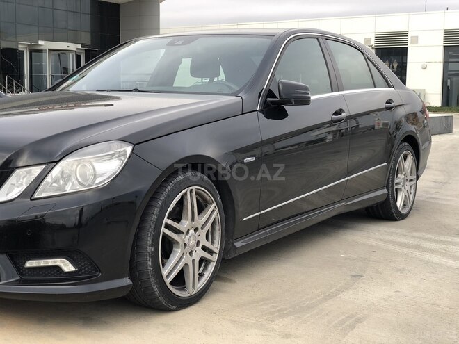 Mercedes E 350 2009, 244,000 km - 3.5 l - Bakı