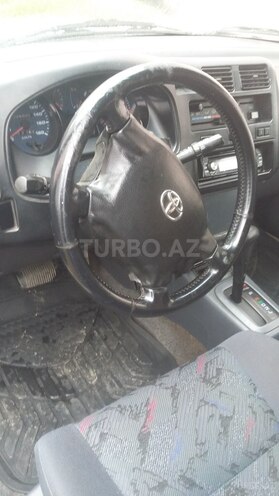 Toyota RAV4 1996, 229,000 km - 2.0 l - Qax