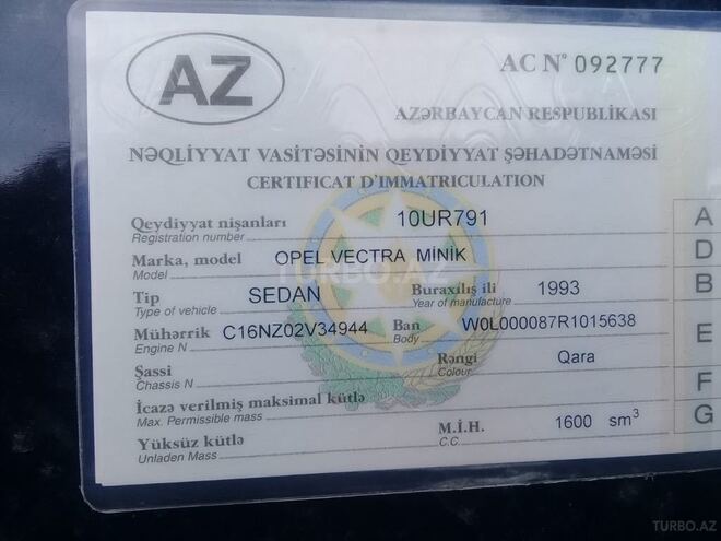 Opel Vectra 1993, 300,000 km - 1.6 л - Bakı