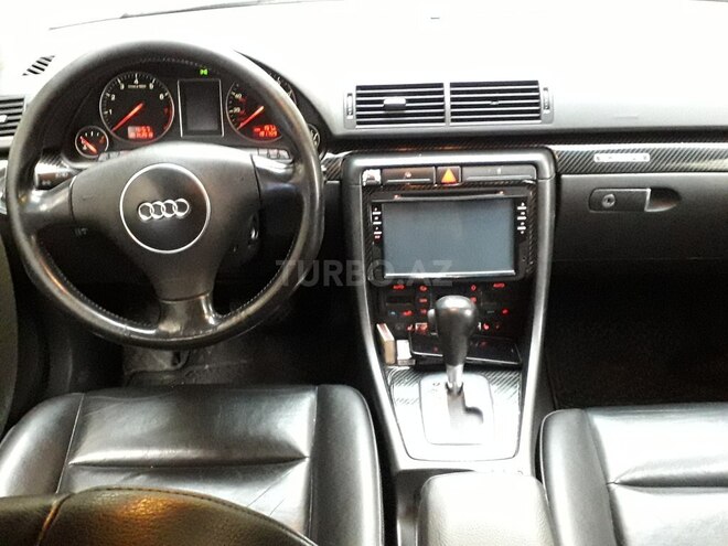 Audi A4 2003, 180,000 km - 1.8 l - Bakı