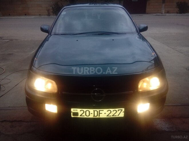 Opel Omega 1998, 280,000 km - 2.0 l - Biləsuvar