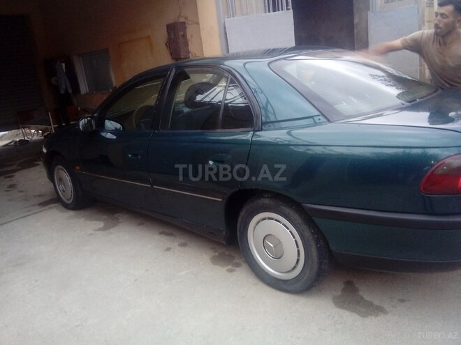 Opel Omega 1998, 280,000 km - 2.0 l - Biləsuvar