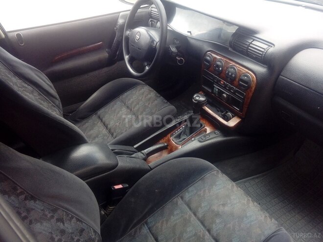 Opel Omega 1998, 280,000 km - 2.0 l - Biləsuvar